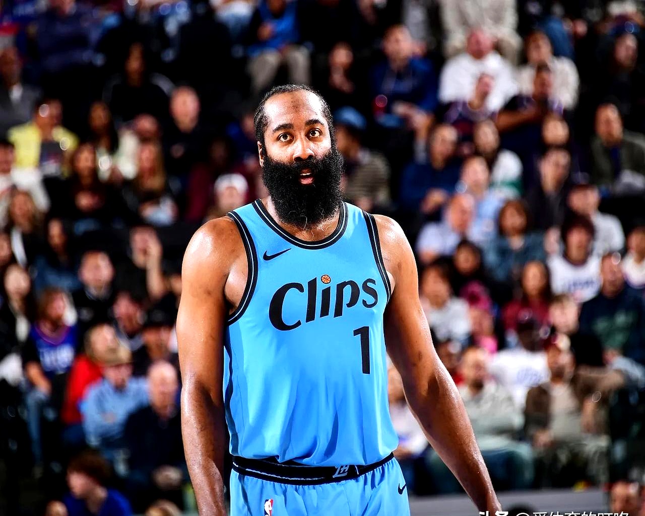 关于哈登连续二十场比赛得分超过挺进下一轮,巴塞罗那挑战极限!的信息 关于哈登连续二十场比赛得分超过挺进下一轮,巴塞罗那挑战极限!的信息