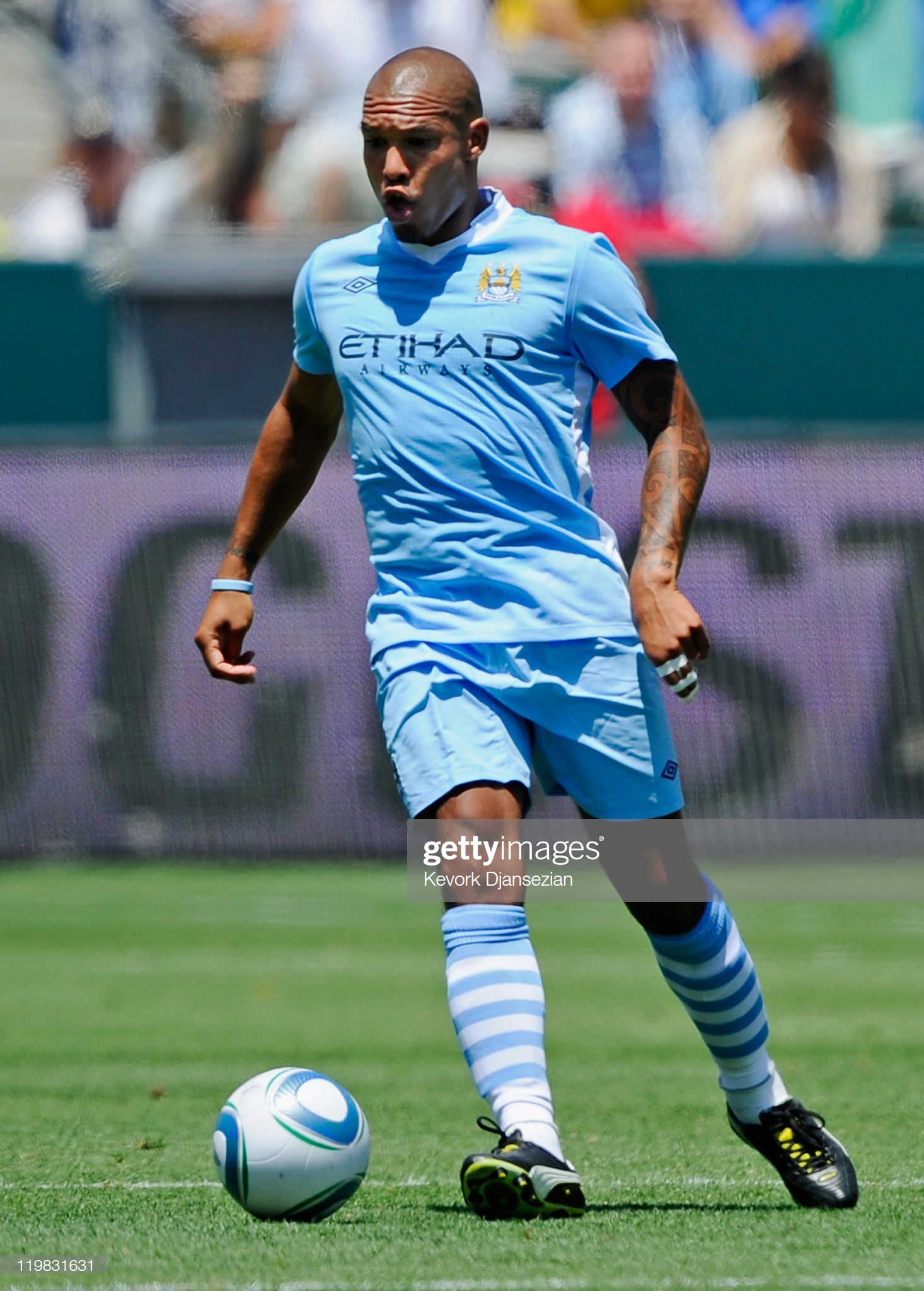 转会期突围战来临；毕尔巴鄂竞技围绕社区盾绝杀压哨；球迷炸锅；训练强度明显提升的简单介绍